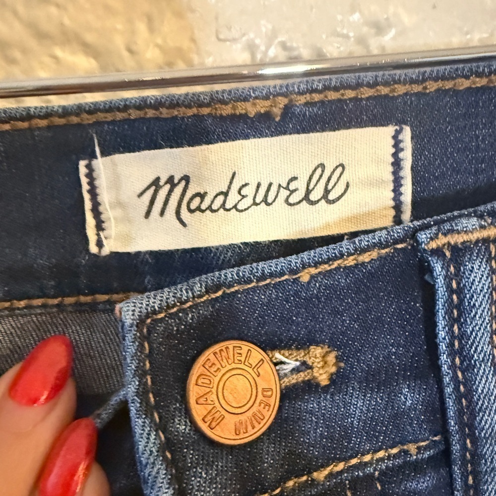Madewell 10” High Rise Skinny Jeans| Medium Wash - Picture 2 of 7